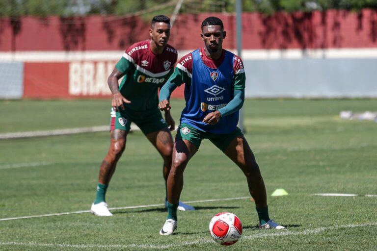 apos-inicio-discreto,-lele-aposta-na-pre-temporada-para-deslanchar-no-fluminense