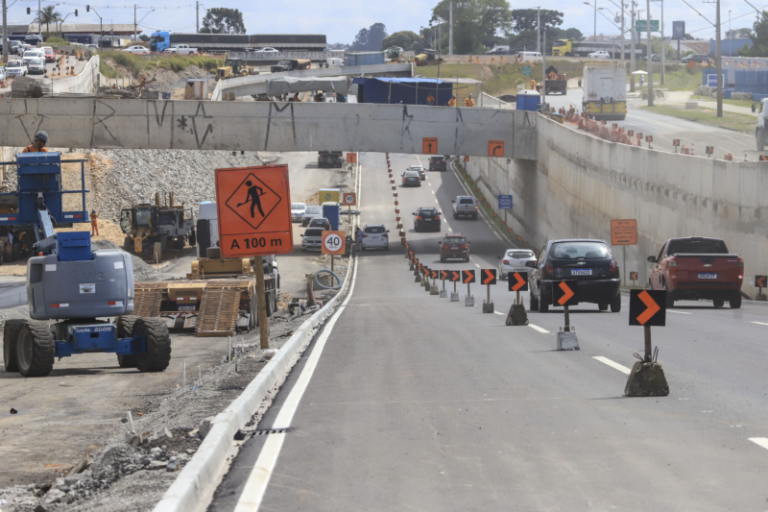 novas-obras-de-pavimentacao-na-linha-verde-norte-alteram-transito-em-curitiba