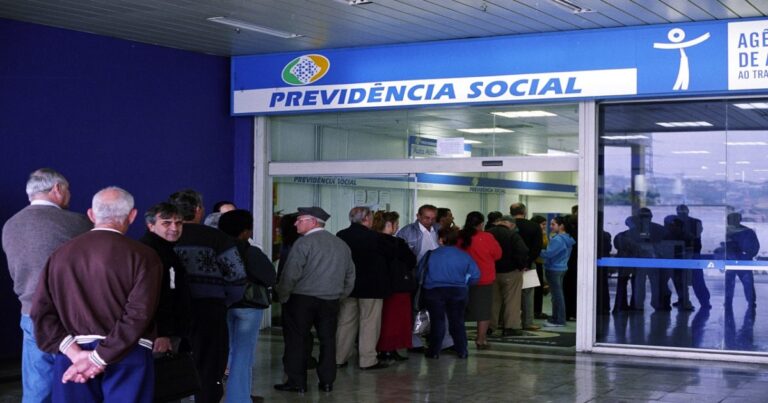 esta-na-fila-de-espera-do-inss?-entenda-como-sua-vez-pode-chegar-rapido