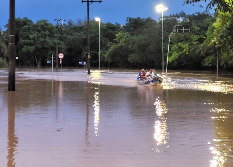 sao-paulo:-governo-envia-ajuda-humanitaria-para-municipios-depois-de-fortes-chuvas