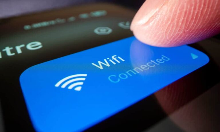 acesso-facil-a-internet:-como-se-conectar-ao-wi-fi-sem-pedir-senha