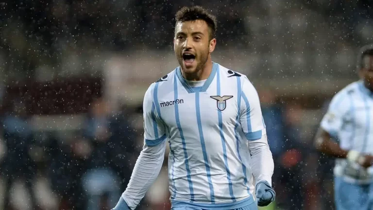 alvinegro-da-serie-a-deixa-rivais-para-tras-e-acerta-negocio-com-felipe-anderson