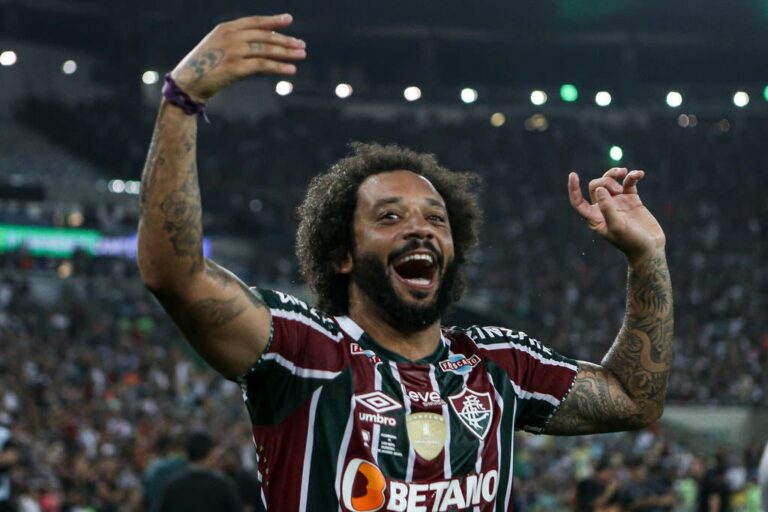 aura-de-campeao:-em-menos-de-um-ano-da-reestreia-pelo-flu,-marcelo-tem-quatro-finais-e-tres-trofeus