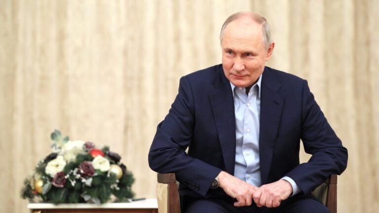 putin-e-reeleito-presidente-da-russia-e-diz-que-mundo-pode-estar-a-um-passo-da-3a-guerra-mundial