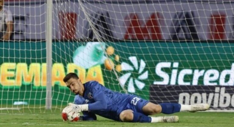 goleiro-rafael-pede-‘uniao-de-forcas’-no-sao-paulo