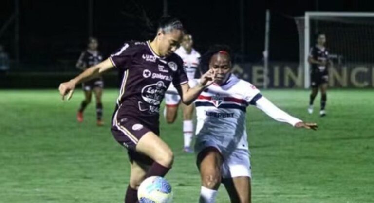 sao-paulo-e-ferroviaria-empatam-pelo-brasileirao-feminino