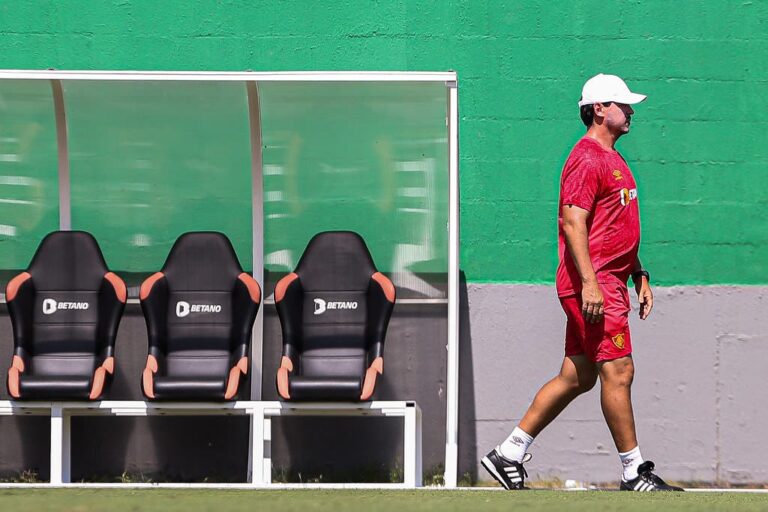 apos-dois-dias-de-folga,-fluminense-volta-aos-treinamentos-nesta-terca