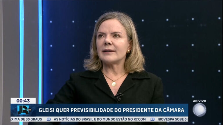 gleisi-hoffmann-diz-que-novo-presidente-da-camara-nao-podera-ser-um-militante-contra-o-governo