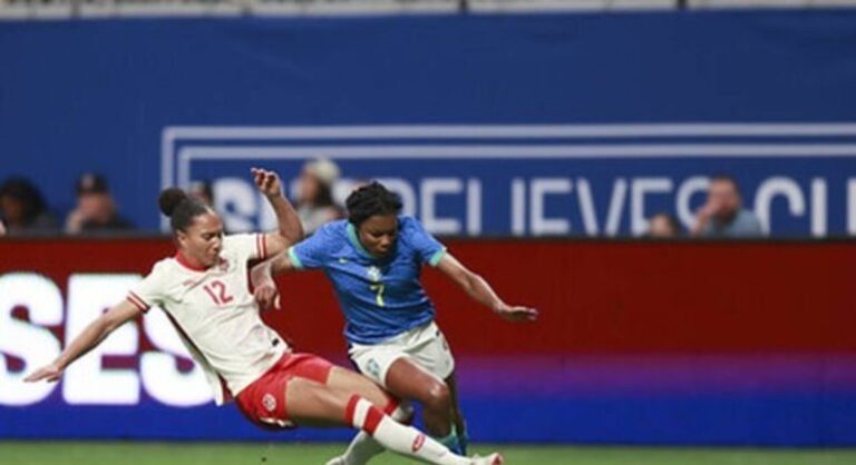 marta-perde-penalti-e-brasil-cai-para-canada-na-she-believes