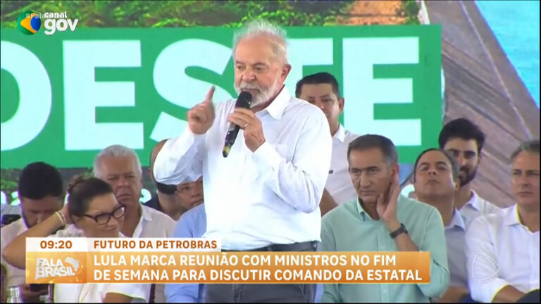 lula-convoca-reuniao-com-ministros-para-discutir-comando-da-petrobras